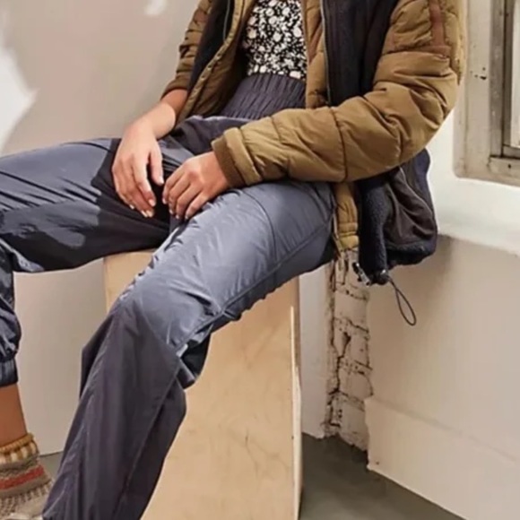 NEW! Rare free People the way home joggers